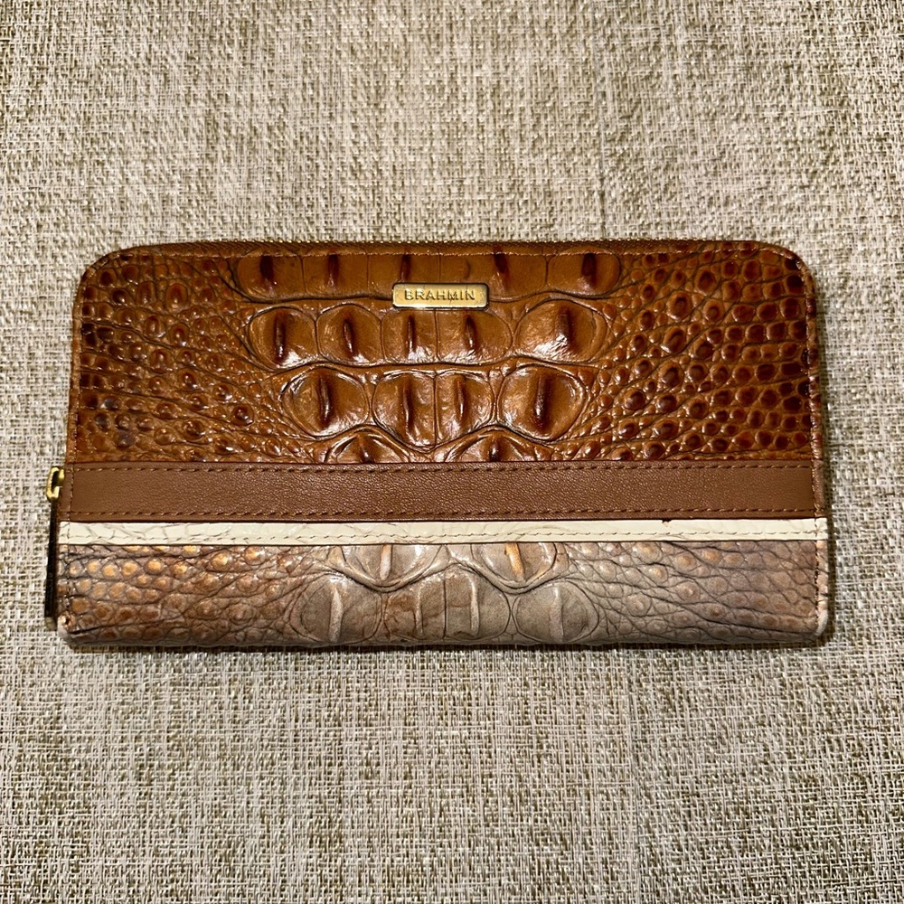 Brahmin wallet